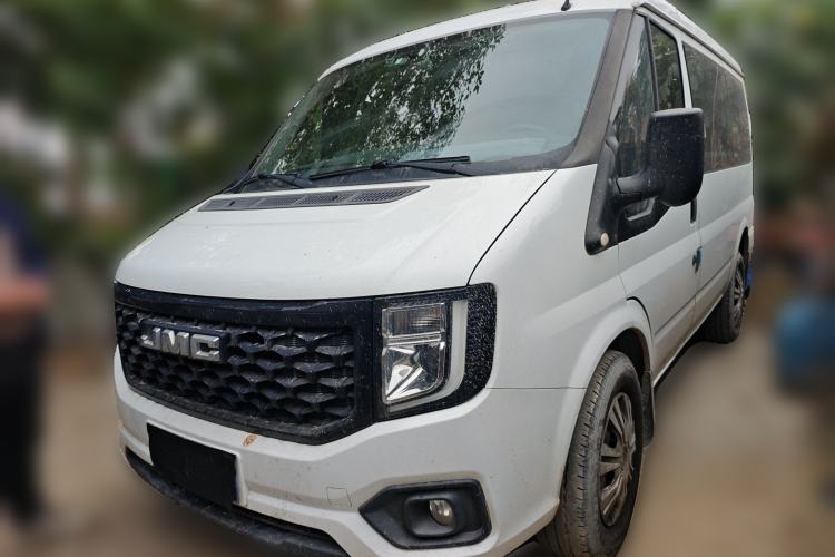 Used JMC Fushun 2022 2.0T Manual Multi-Function Passenger Vehicle Short Wheelbase Low Roof 6-Seater