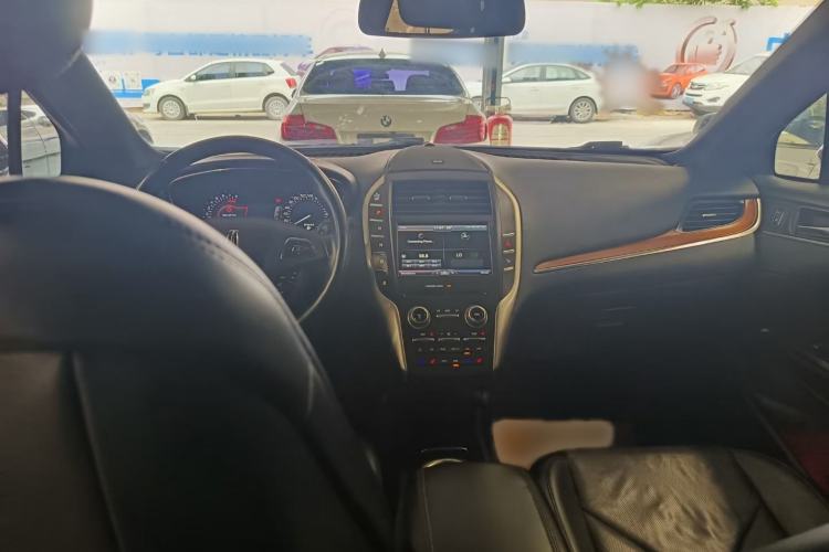 Used Lincoln MKC 2014 2.0T Two-Wheel-Drive Luxury Edition