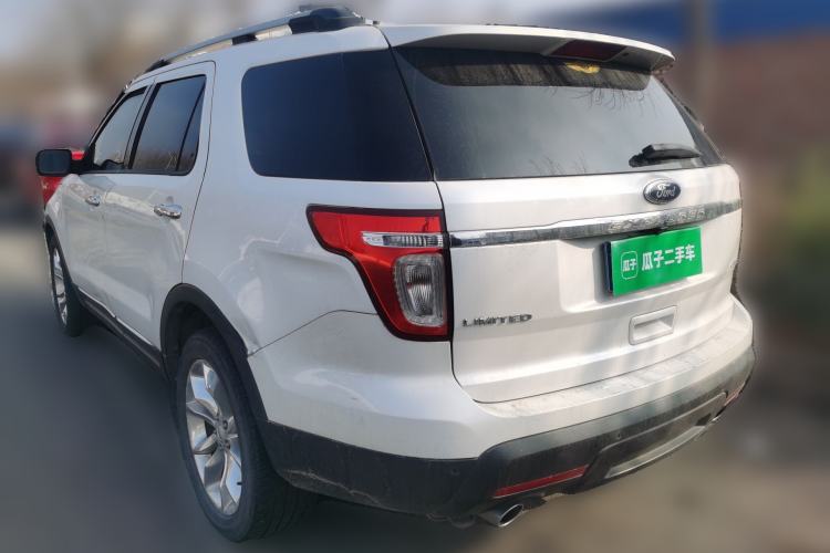 Used Ford Explorer 2013 3.5L Deluxe Model
