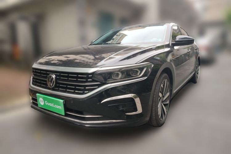 Used Volkswagen Passat 2023 330TSI Luxury Edition