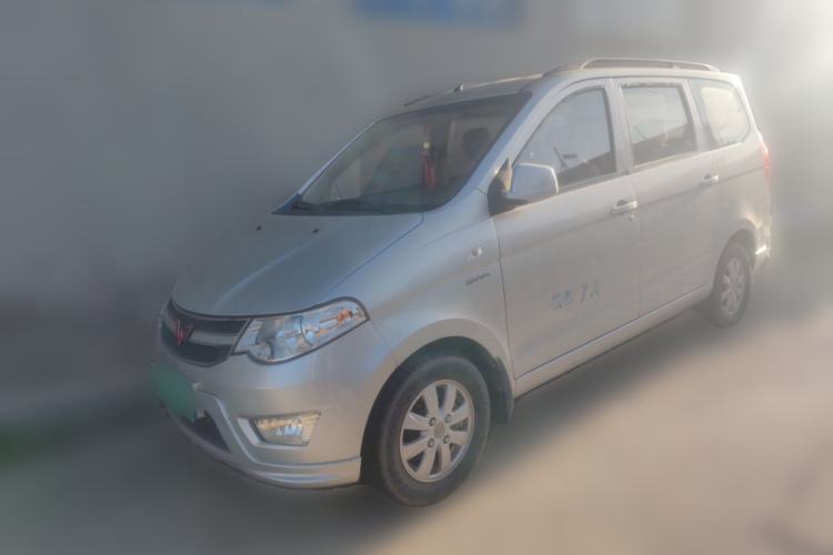 Used Wuling Hongguang 2014 1.5L S Standard Version