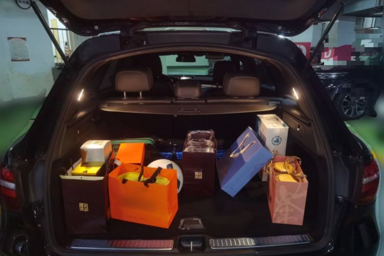 Used Mercedes-Benz GLC 2019 Facelift GLC 260 L 4MATIC Luxury Model
