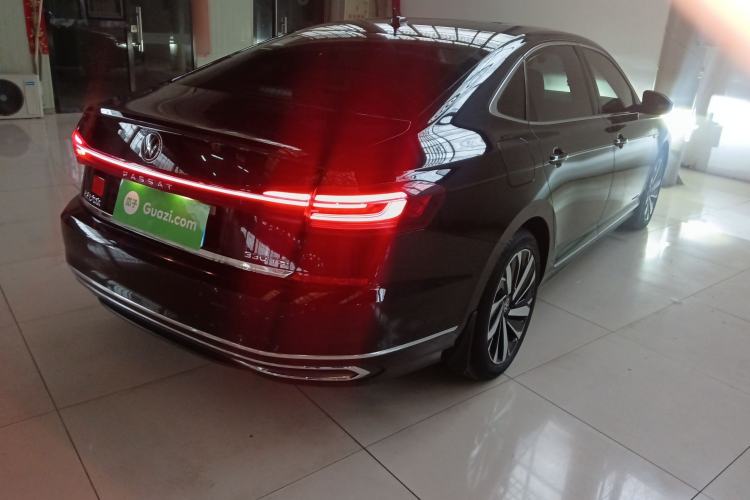 Used Volkswagen Passat 2022 330TSI Starry Luxury Edition