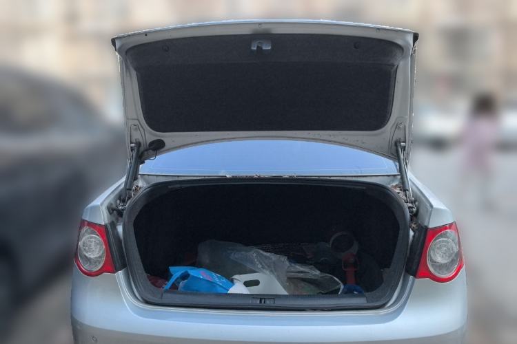 Used Volkswagen Sagitar 2010 1.4 TSI Automatic Tech Edition
