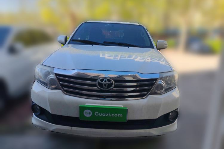 Used Toyota Fortuner  Front