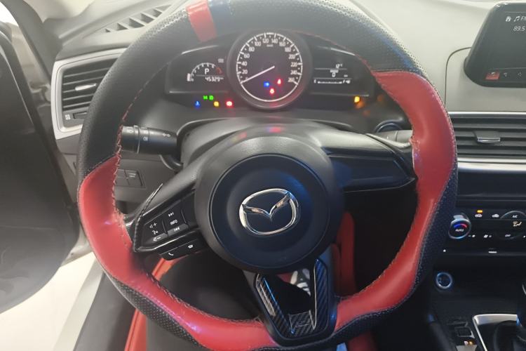 Used Mazda Mazda 3 Axela 2017 Sedan 1.5L Automatic Luxury Model Emission Standard China V