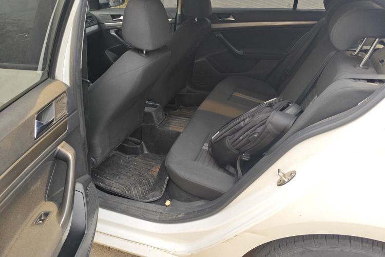 Used Volkswagen Lavida 2019 Lavida Start 1.5L Automatic Trendy Version China VI Standard Left Rear Seat