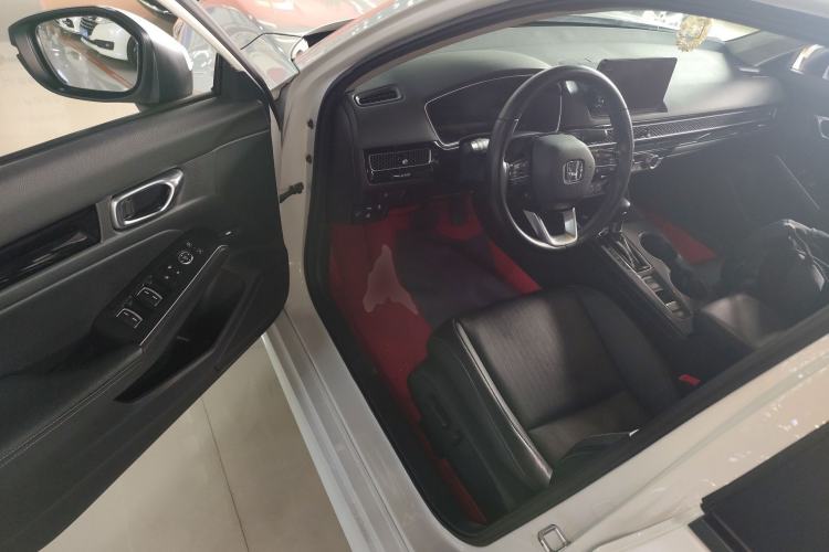 Used Honda Civic 2022 240TURBO CVT Dynamic Control Version