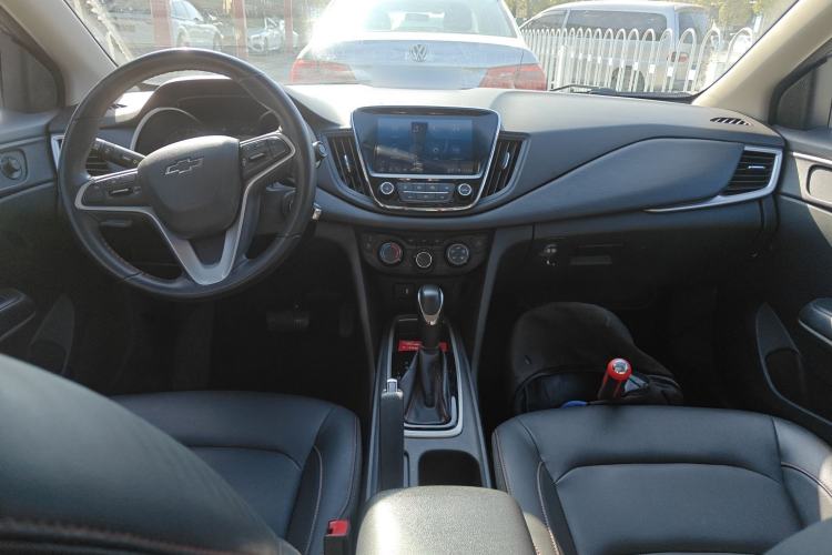 Used Chevrolet Monza 2020 Light Hybrid Redline 320T Dual-Clutch Thrilling Edition
