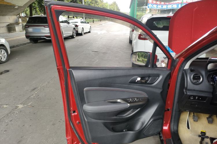 Used Changan CS15 2016 1.5L Manual Fashion Edition