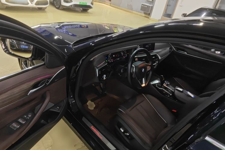 Used BMW 5 Series 2021 530Li Leading Luxury Package