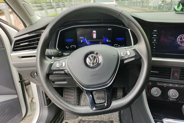 Used Volkswagen Sagitar 2021 280TSI DSG Excellence Edition Steering Wheel