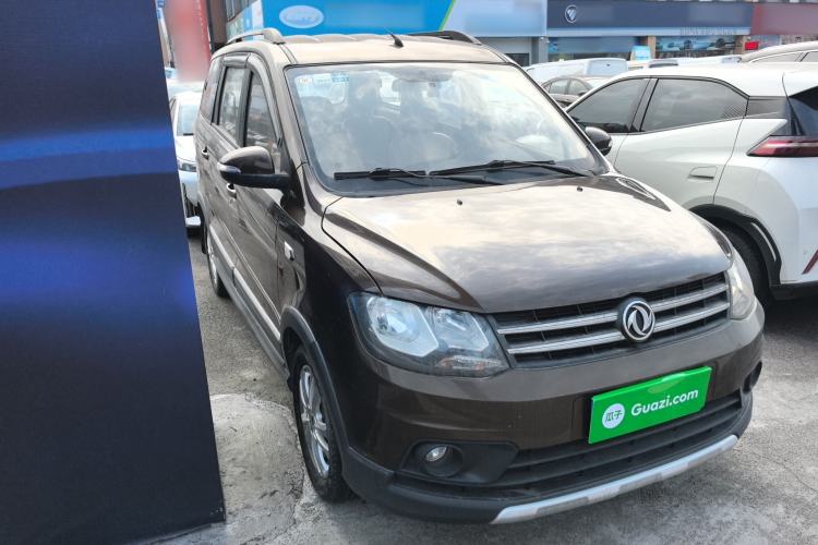 Used Dongfeng Fengon 360 2015 1.5L Manual Comfort II 7-Seater
