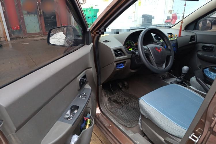 Used Wuling Hongguang 2021 1.5L Revised S Base Version with Electric Power Steering LAR