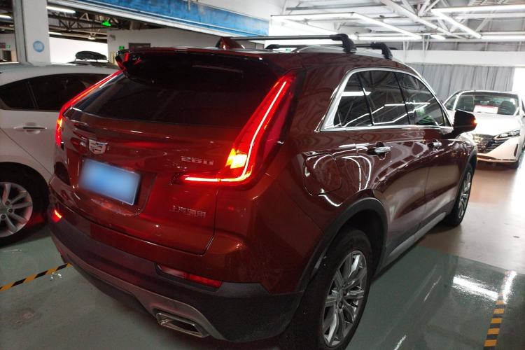 Used Cadillac XT4 2021 28T Two-Wheel Drive Leading Version
