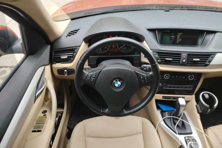 Used BMW X1 2012 sDrive18i Luxury Edition Steering Wheel