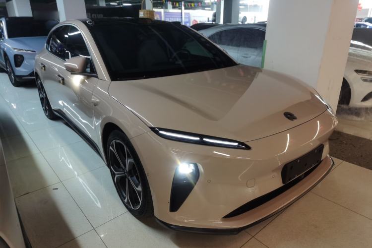 Used Nio ET5T 2023 75 kWh Touring