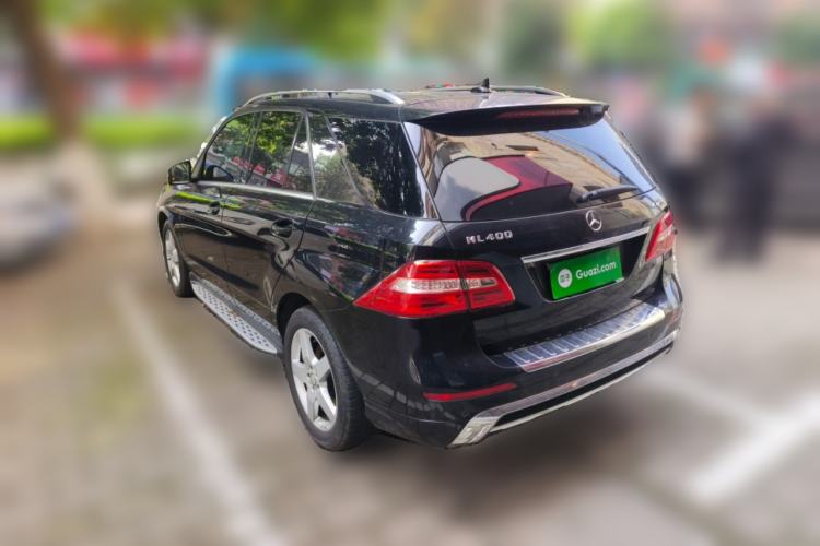 Used Mercedes-Benz M-Class 2015 ML 400 4MATIC Luxury Model
