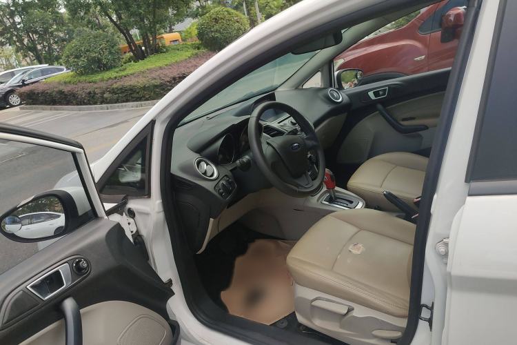 Used Ford Fiesta 2013 Sedan 1.5L Automatic Fashion Edition