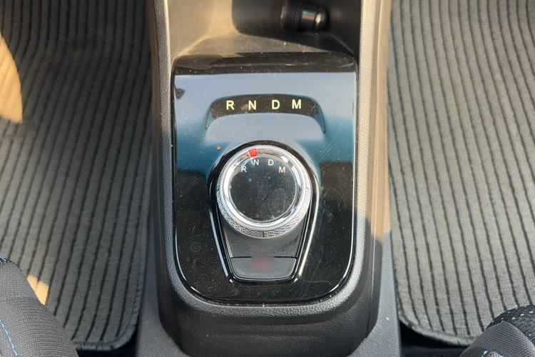 Used Baojun 310 2017 1.5L automatic comfort version
