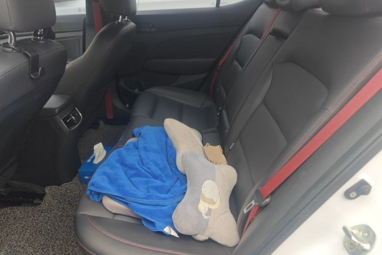 Used Hyundai Elantra (6th Generation / Lingdong) 2019 1.4T Dual-Clutch Xuan Dong · Dynamic Model