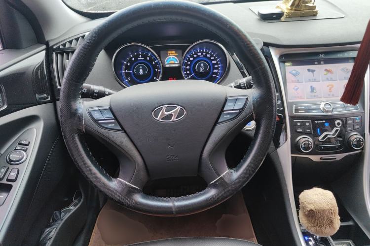 Used Hyundai Sonata 2014 2.0L Automatic Luxury Edition