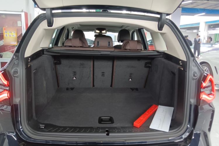 Used BMW iX3 2022 Updated Leading Version Trunk