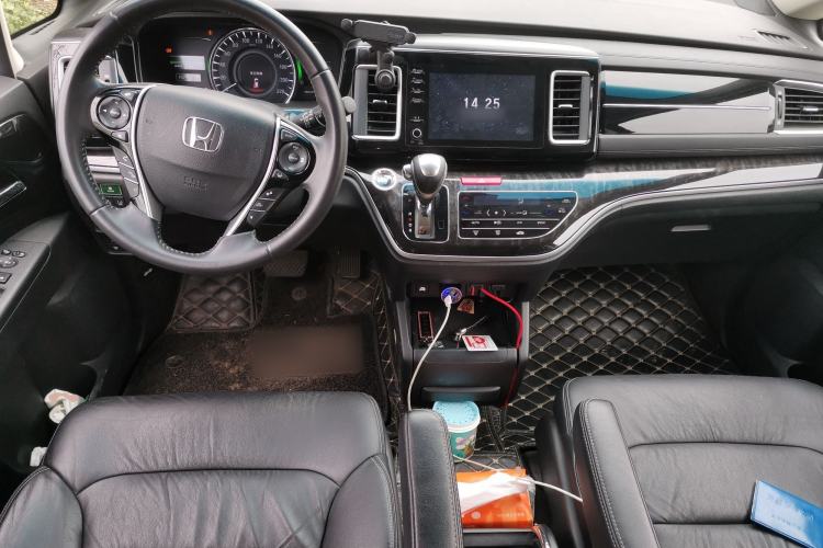 Used Honda Elysion 2019 2.0L Hybrid Luxury Edition
