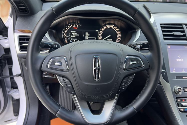 Used Lincoln MKZ 2020 2.0T Deluxe Edition
