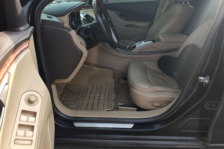 Used Buick LaCrosse 2012 2.4L SIDI Luxury Edition