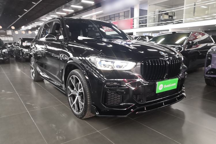 Used BMW X5 2022 Restyled xDrive 40Li M Sport Package
