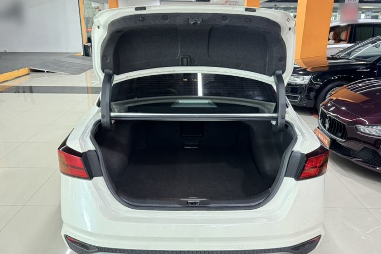 Used Nissan Teana 2021 2.0T XL Smart Upgrade Edition
