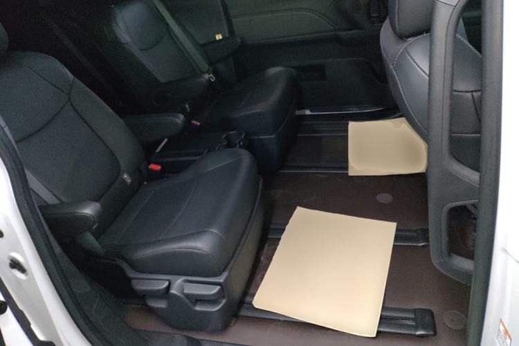 Used Toyota SIENNA 2024 2.5L Hybrid Four-Wheel Drive Luxury Edition