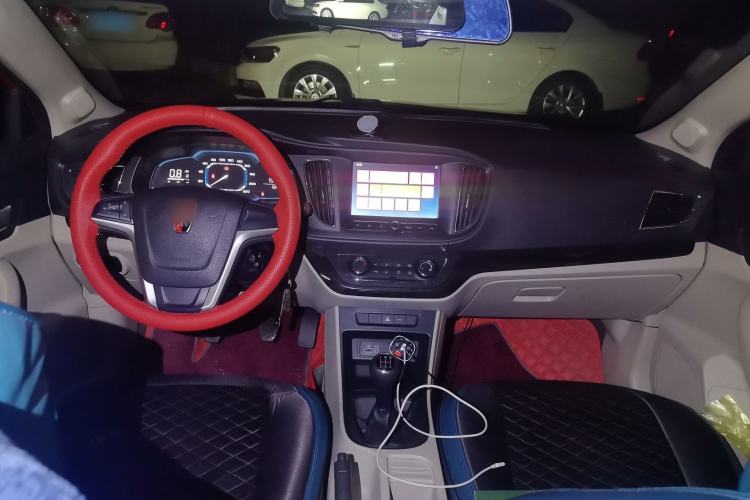 Used Roewe 360 2015 1.5L Manual Luxury Edition
