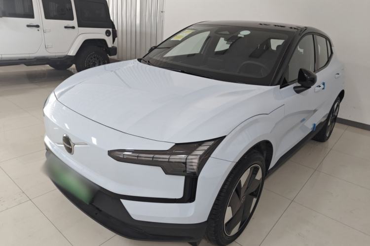 Used Volvo EX30 2025 Rear-Drive Long-Range Plus Model