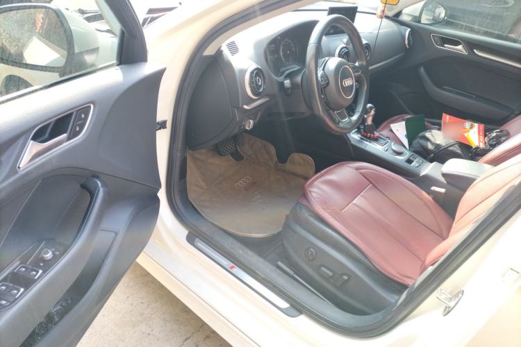 Used Audi A3 (Import) 2014 Limousine 40 TFSI S line Comfort Model
