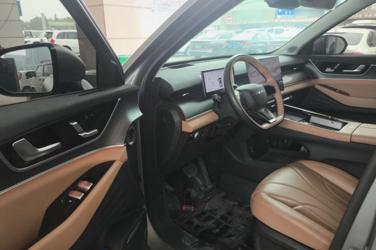 Used Chery Tiggo 8 L 2024 2.0T Two-Wheel Drive Prestige Version 5 Seats