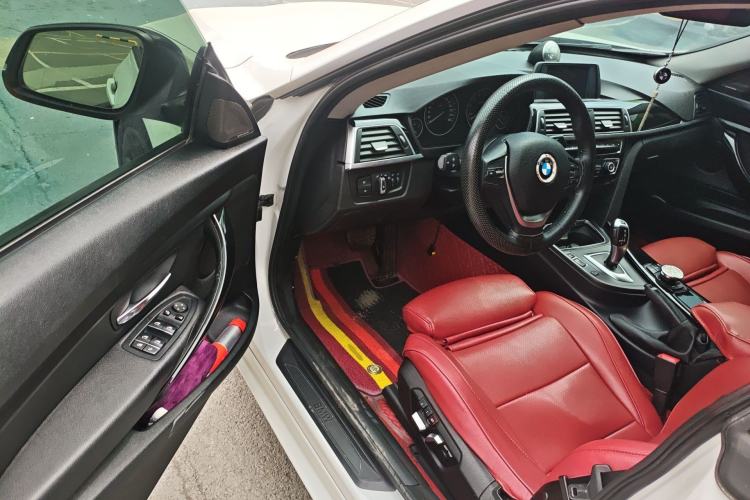 Used BMW 3 Series GT 2018 320i Sport Edition
