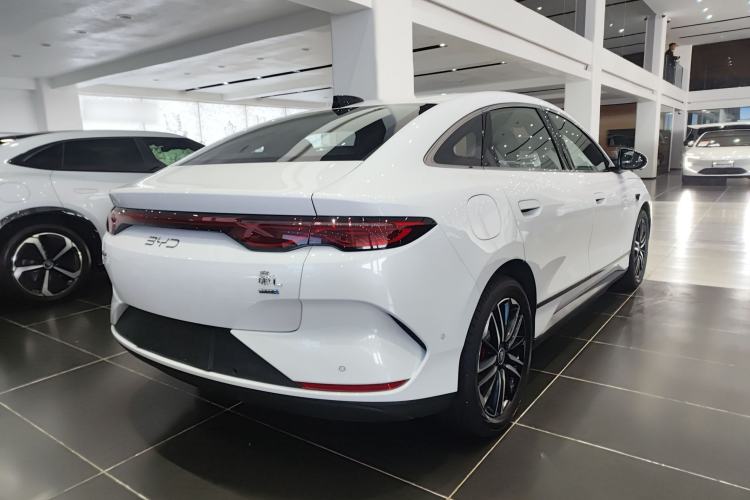 Used BYD Qin L 2025 EV 545KM Excellence Edition Rear Right 45 Deg