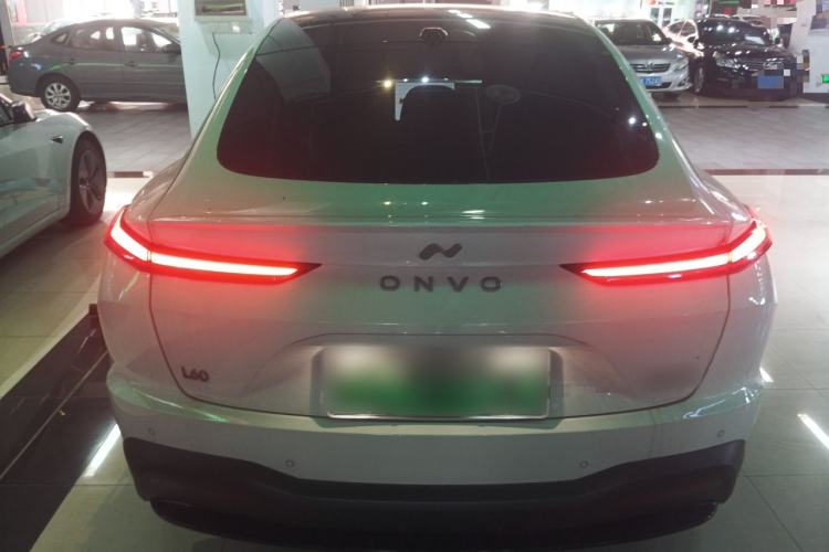 Used ONVO L60 2024 60 kWh Rear-Drive Version
