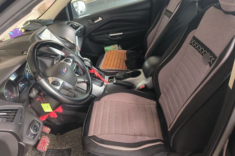 Used Ford Kuga 2015 1.5L GTDi Two-Wheel-Drive Comfort Model