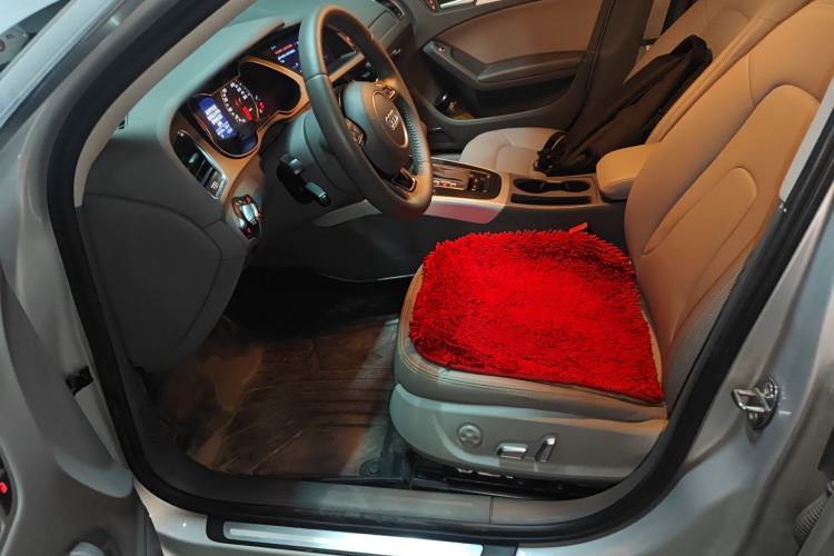 Used Audi A4L 2013 35 TFSI Automatic Standard Model Left Front Seat