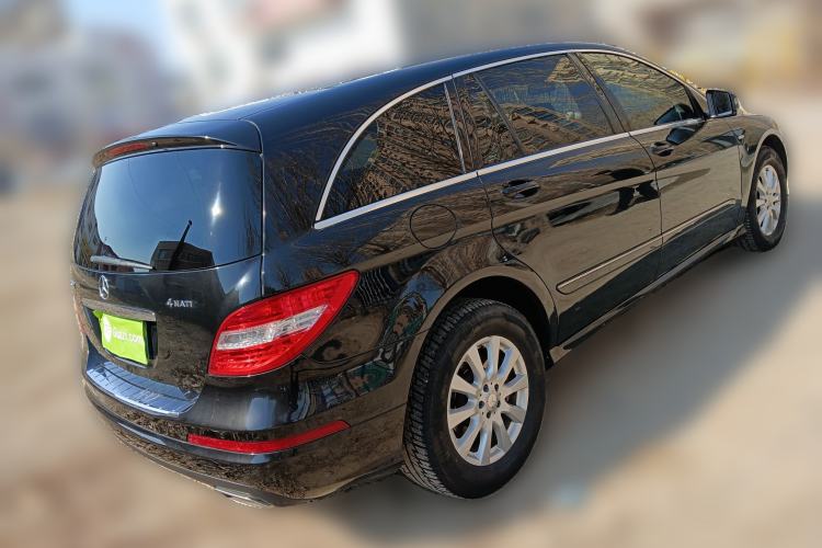 Used Mercedes-Benz R-Class 2017 R 320 4MATIC Business Edition Prestige Model