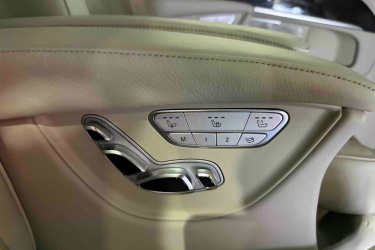 Used Mercedes-Benz V-Class 2016 V 260 Prestige Edition
