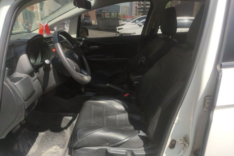 Used Honda Fit 2014 1.5L LX CVT Comfort Model Interior 4