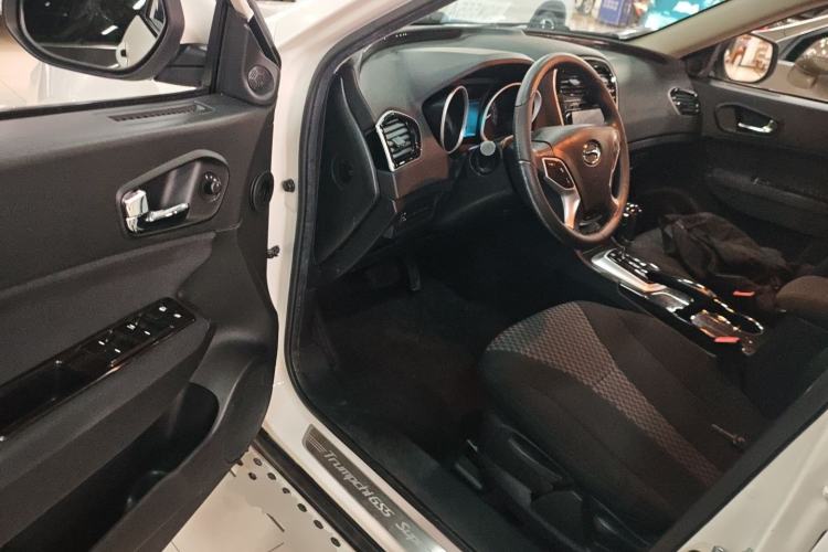 Used GAC Trumpchi GS5 Super 2015 2.0L Automatic Two-Wheel Drive Comfort Edition
