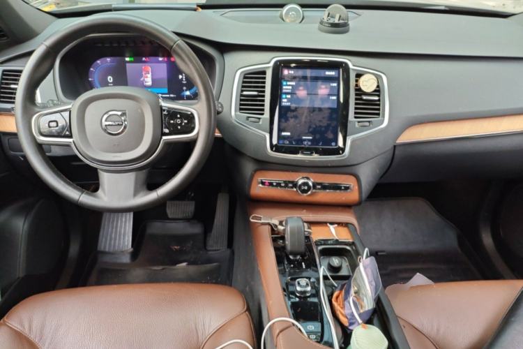 Used Volvo XC90 2022 B5 SmartDrive Luxury Edition 7 Seats