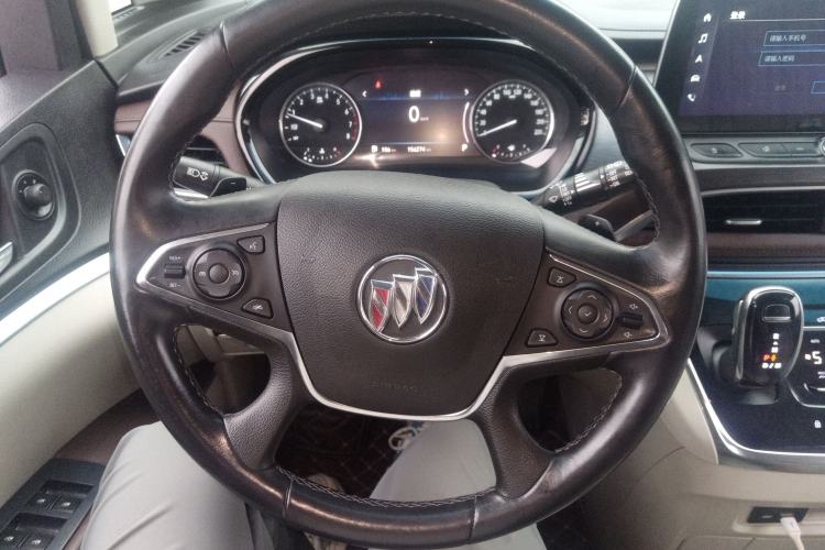 Used Buick GL8 2022 Land Executive Class 652T Prestige Model
