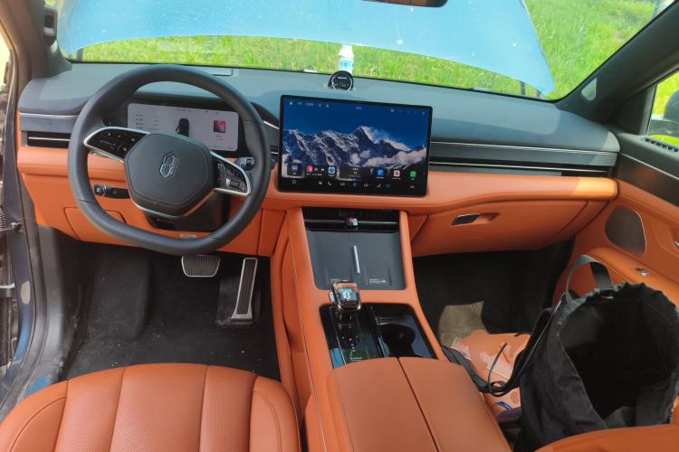 Used Hima AITO M7 2024 1.5T Four-Wheel Drive Plus Version 5 Seats Center Console