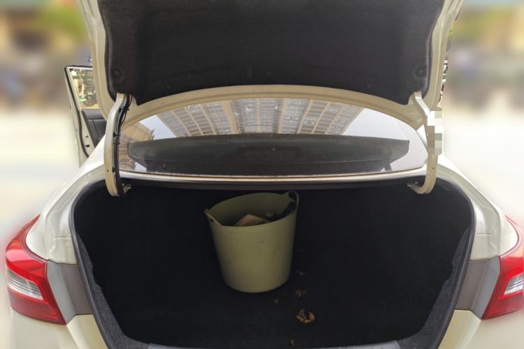 Used Nissan Sylphy 2016 1.6XV CVT Smart Enjoyment Version Trunk